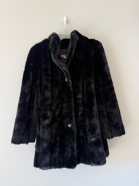 Classic Vintage Black Faux Fur Coat - Women’s Small; Made in England
